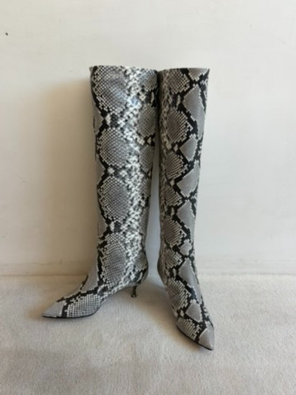NEIL J. RODGERS - EVA SLOUCH BOOT